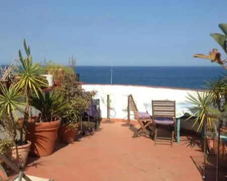 アパート Sea View Terrazza Blu アーチトレッツァ